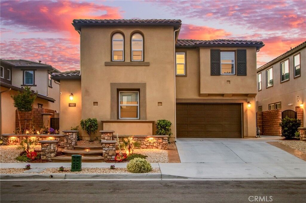 Property Photo: 38207 Old Creek Court CA 92563