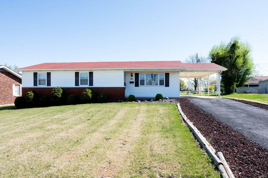802 S Desloge Drive  Desloge MO 63601 photo