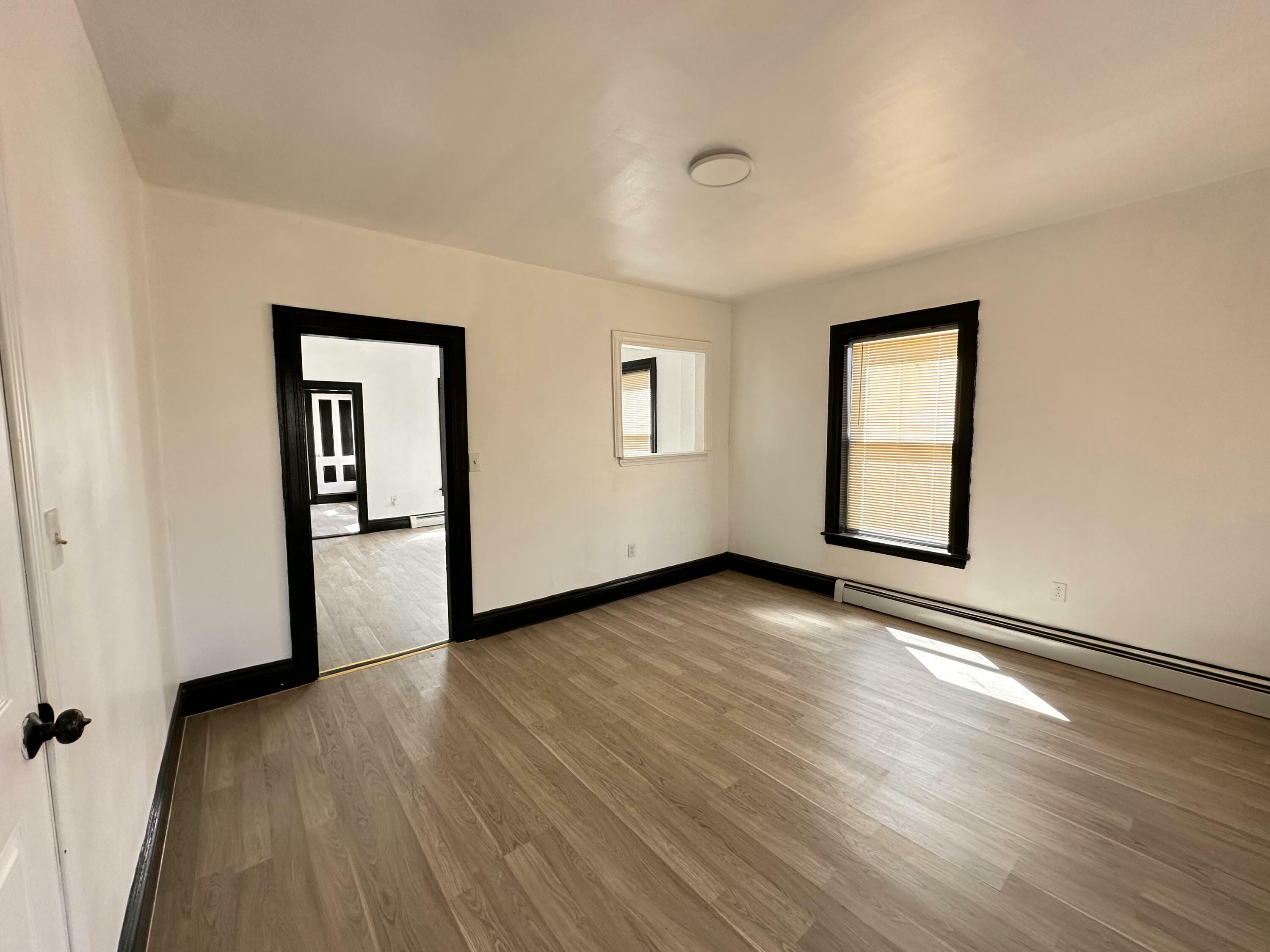 Property Photo: 1 Henderson Court ME 04937