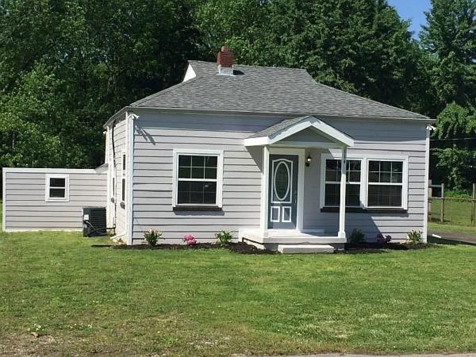 Property Photo:  114 Hamblen Ave  TN 37138 