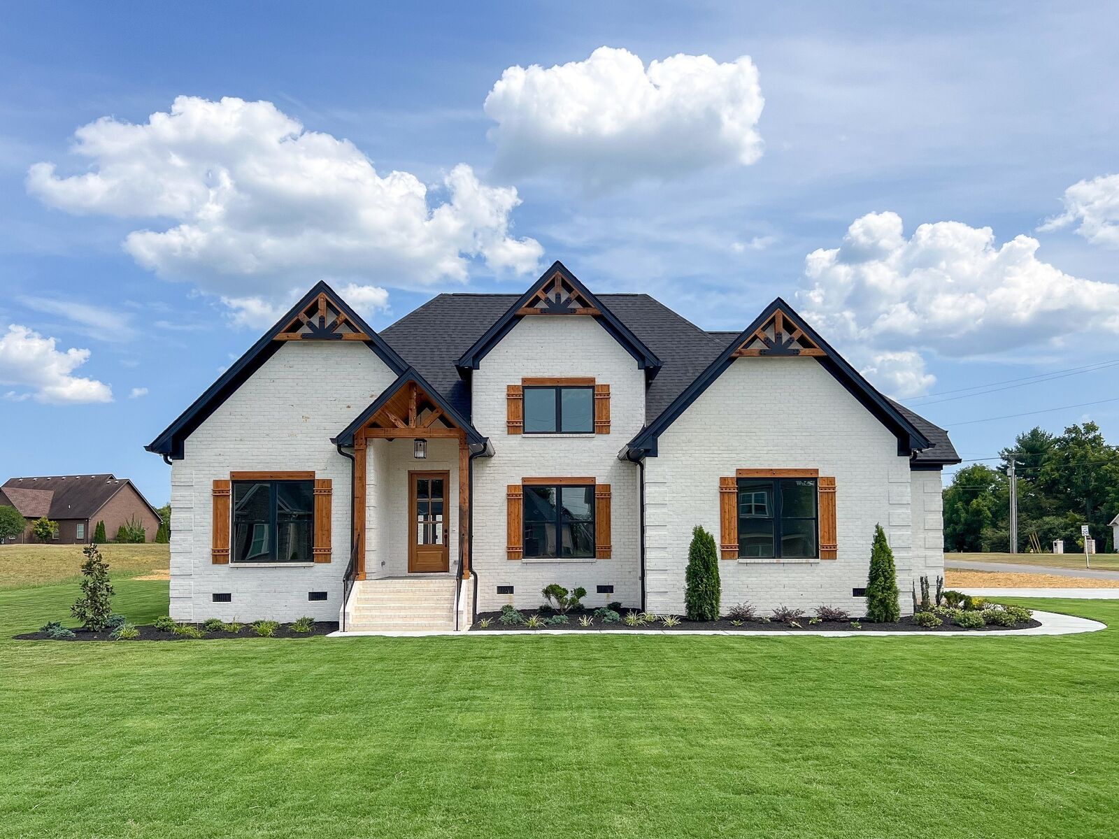 Property Photo: 902 Apple Blossom Trl TN 37160