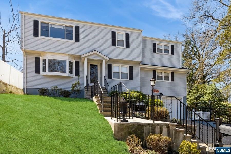 15 Blish Place  Dumont NJ 07628 photo