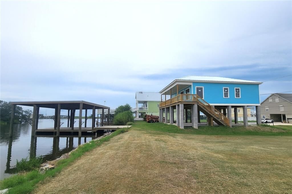 Property Photo: 117 Timber Canal Lane LA 70083