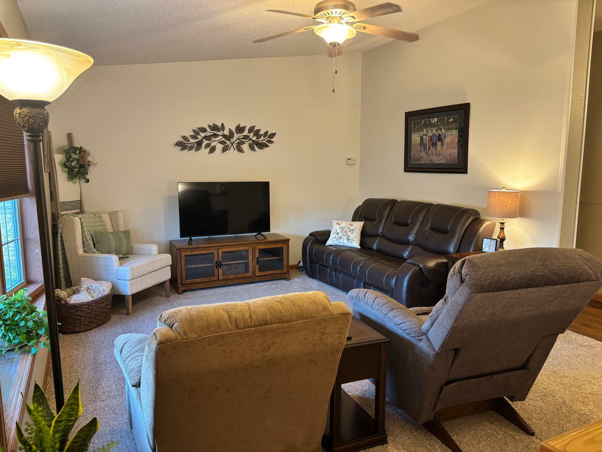 Property Photo: 154 Pond Drive MN 56143