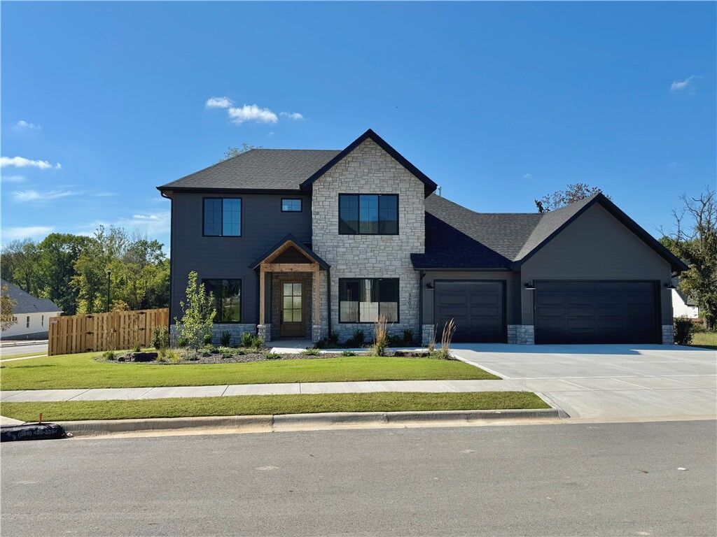 Property Photo:  3601 Beaverhead  AR 72712 