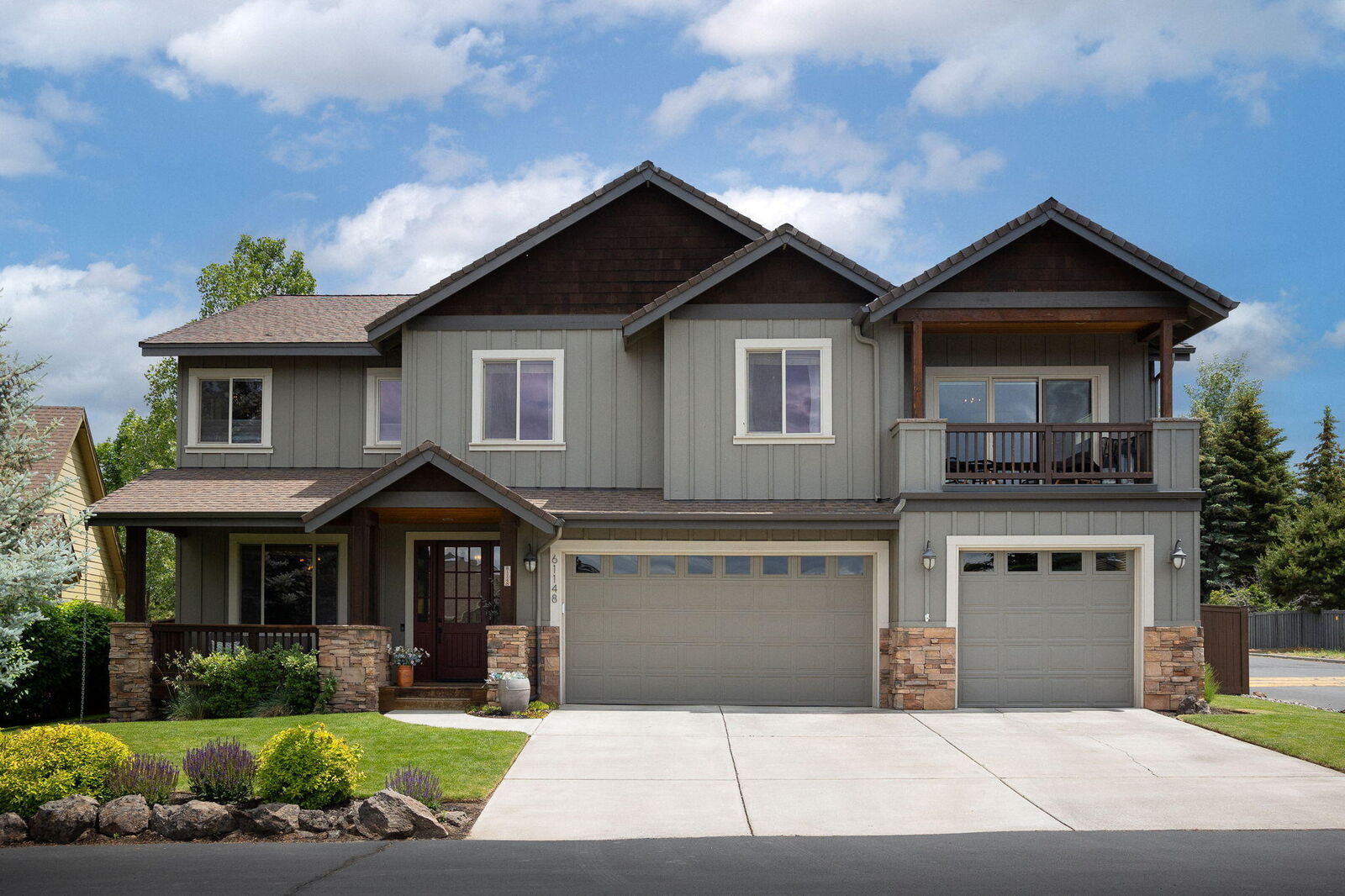 Property Photo:  61148 Hilmer Creek Drive  OR 97702 