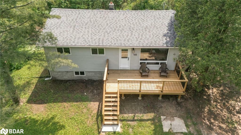 Property Photo: 185 Silver Birch Cres Crescent ON L0K 1R0
