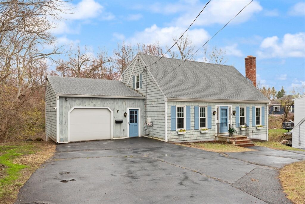 Property Photo:  8 Van Norden Road  MA 01801 