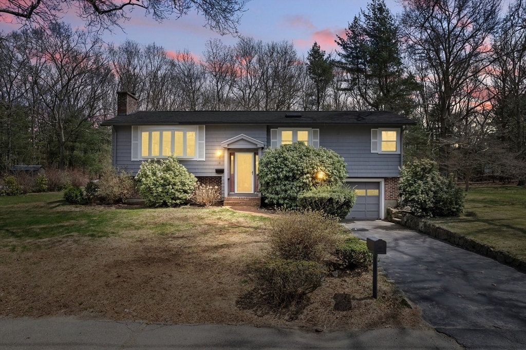 26 Hampton Rd.  Sharon MA 02067 photo