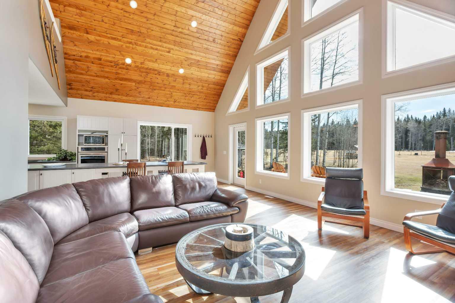 Property Photo: 109 James River Landing AB T0M 0M0