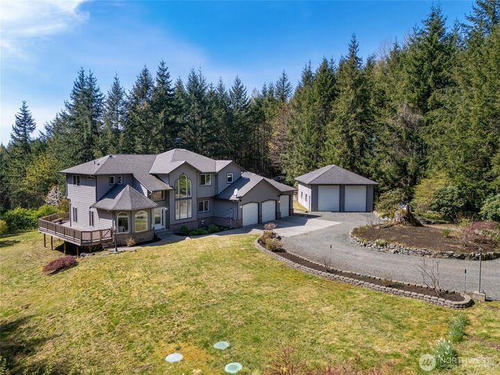 Property Photo: 17616 72nd Street NE WA 98290