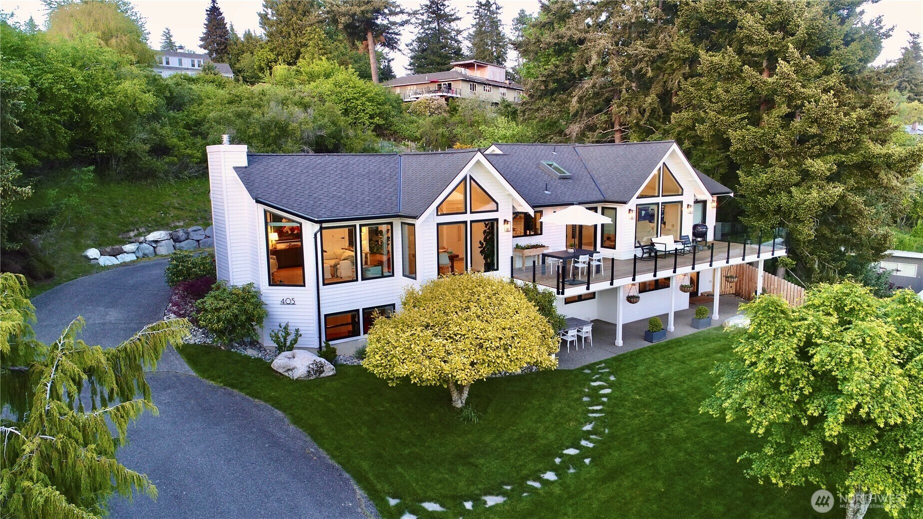 Property Photo: 405 Bayside Road WA 98225