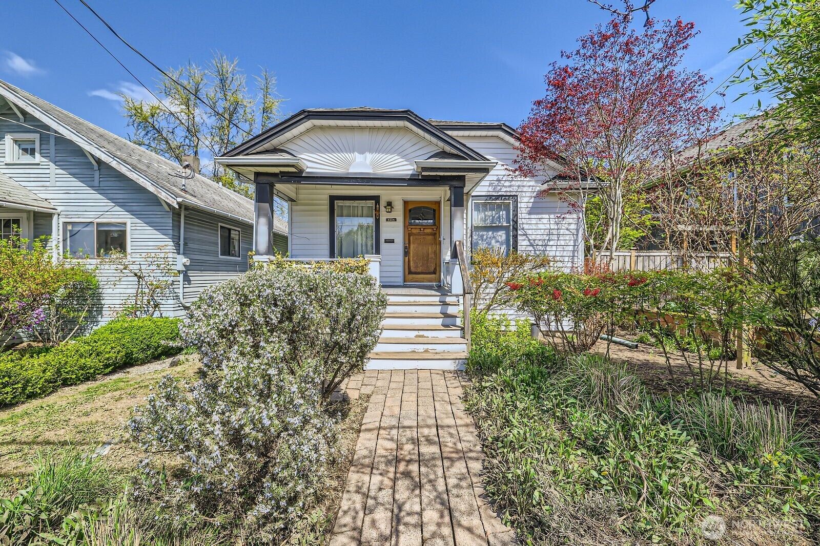 Property Photo:  4514 S Lucile Street  WA 98118 