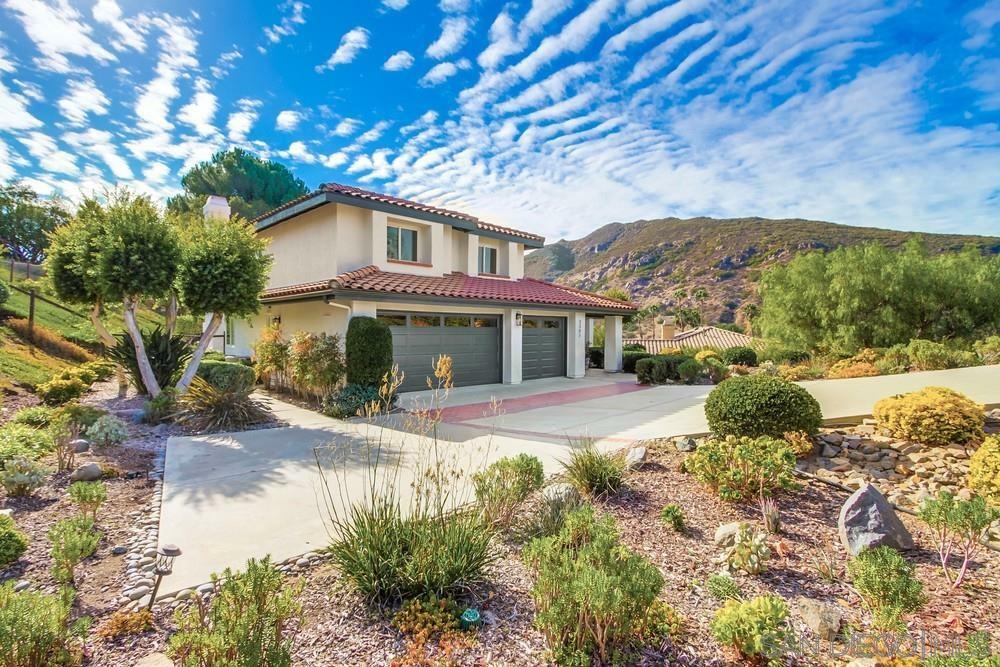 Property Photo: 3302 Vista Rocosa CA 92029