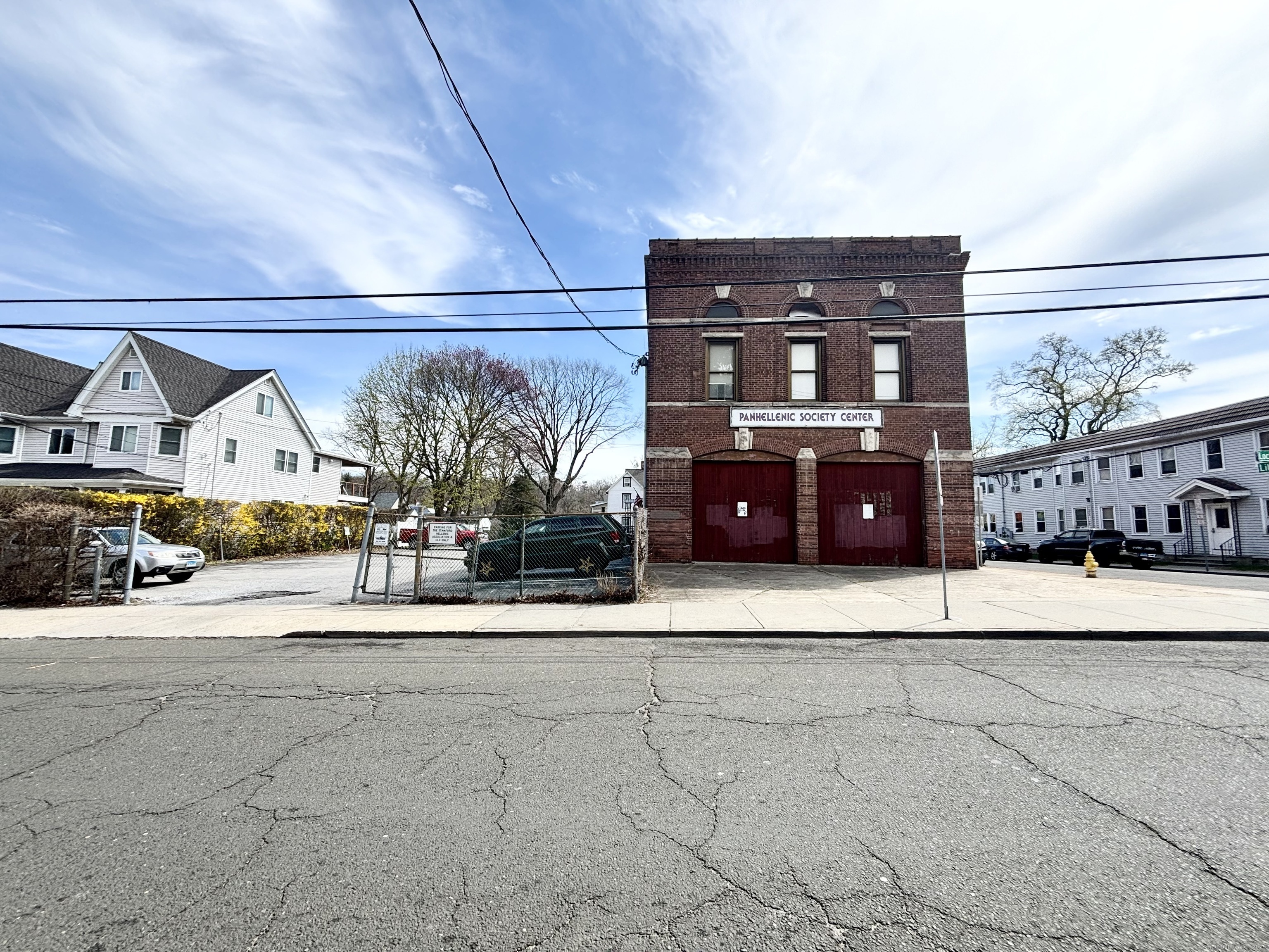 Property Photo:  80 Lockwood Avenue  CT 06902 