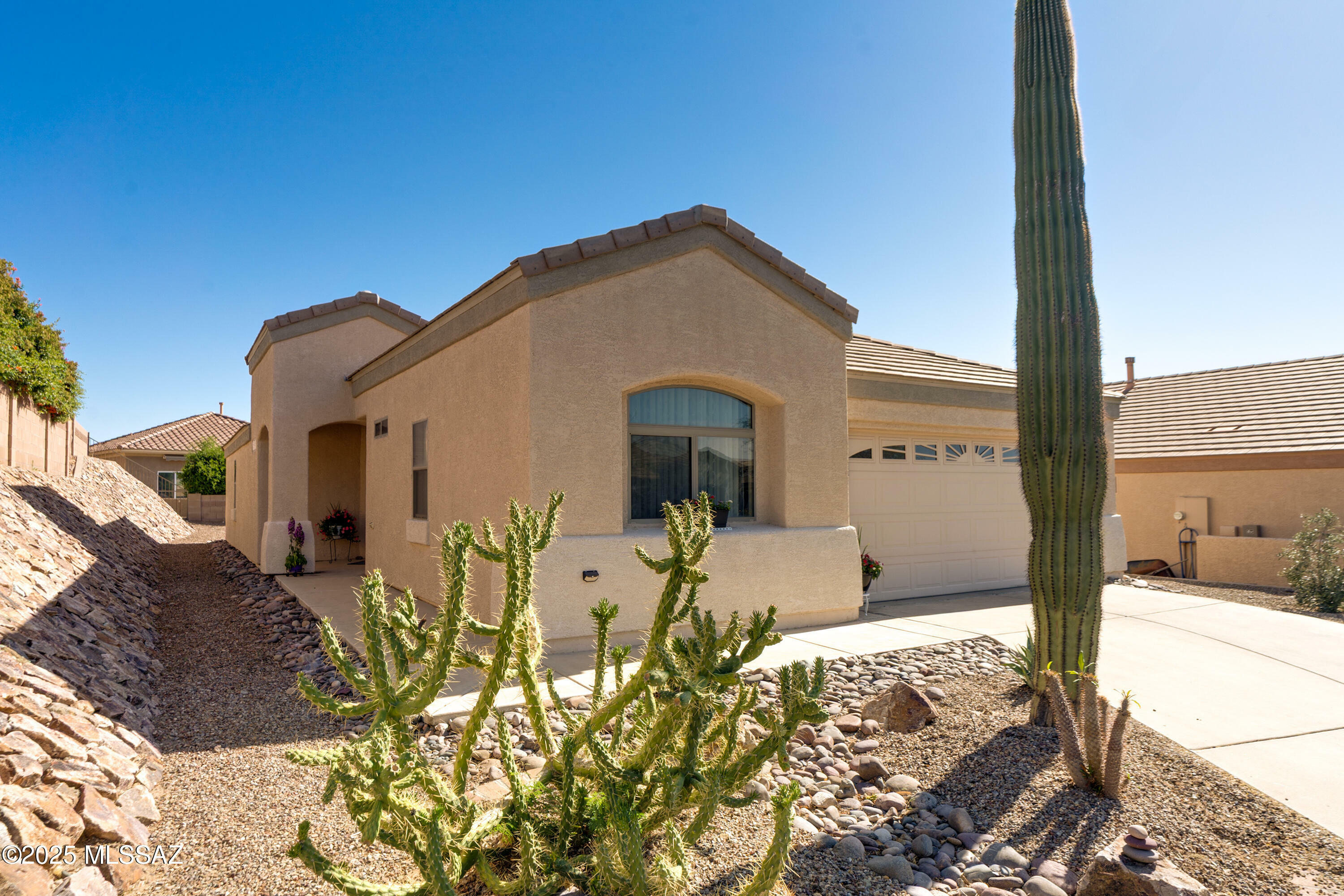 5379 W Mountain Pueblo Lane  Marana AZ 85658 photo