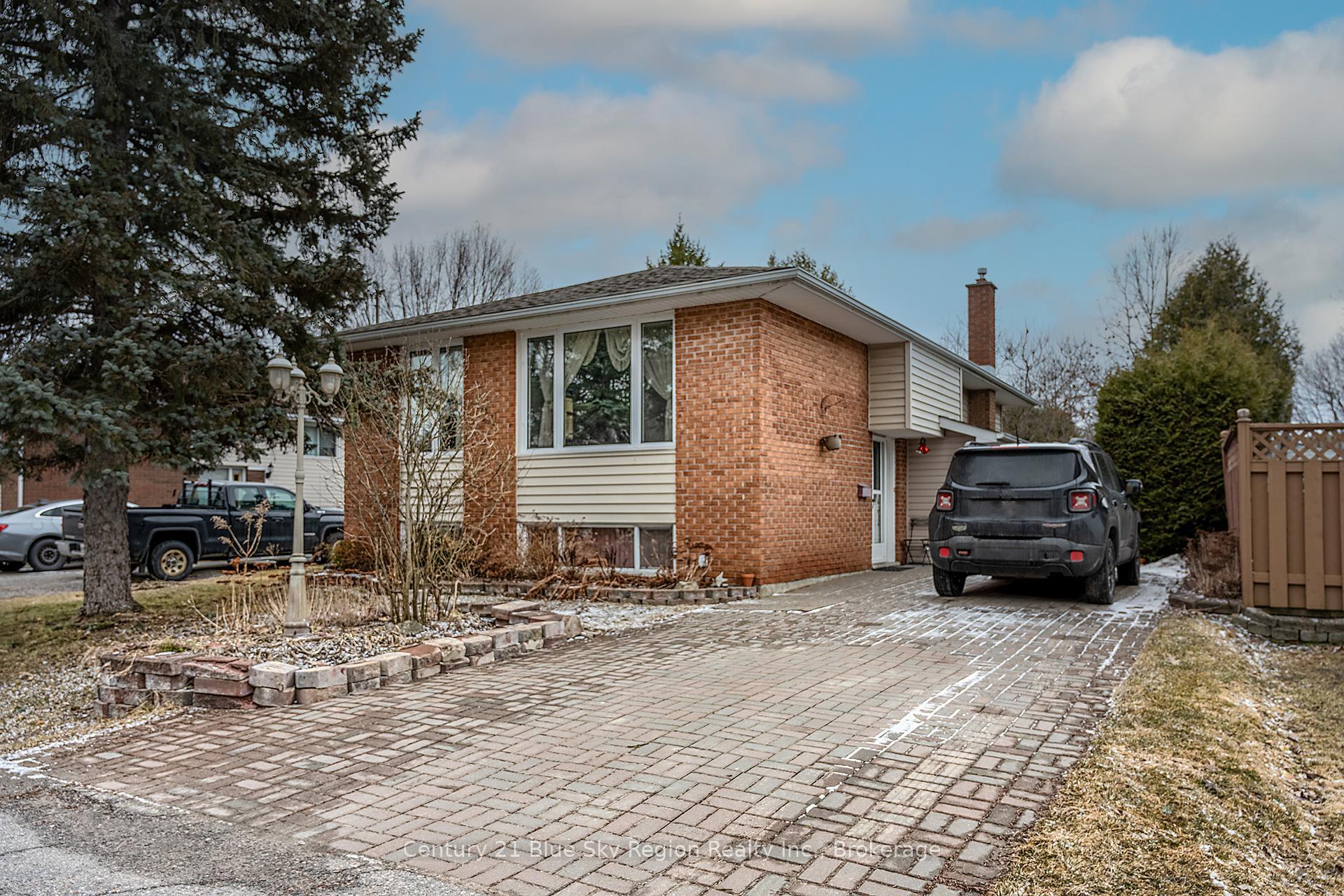 71 Marshall Park Drive  North Bay ON P1A 2P1 photo