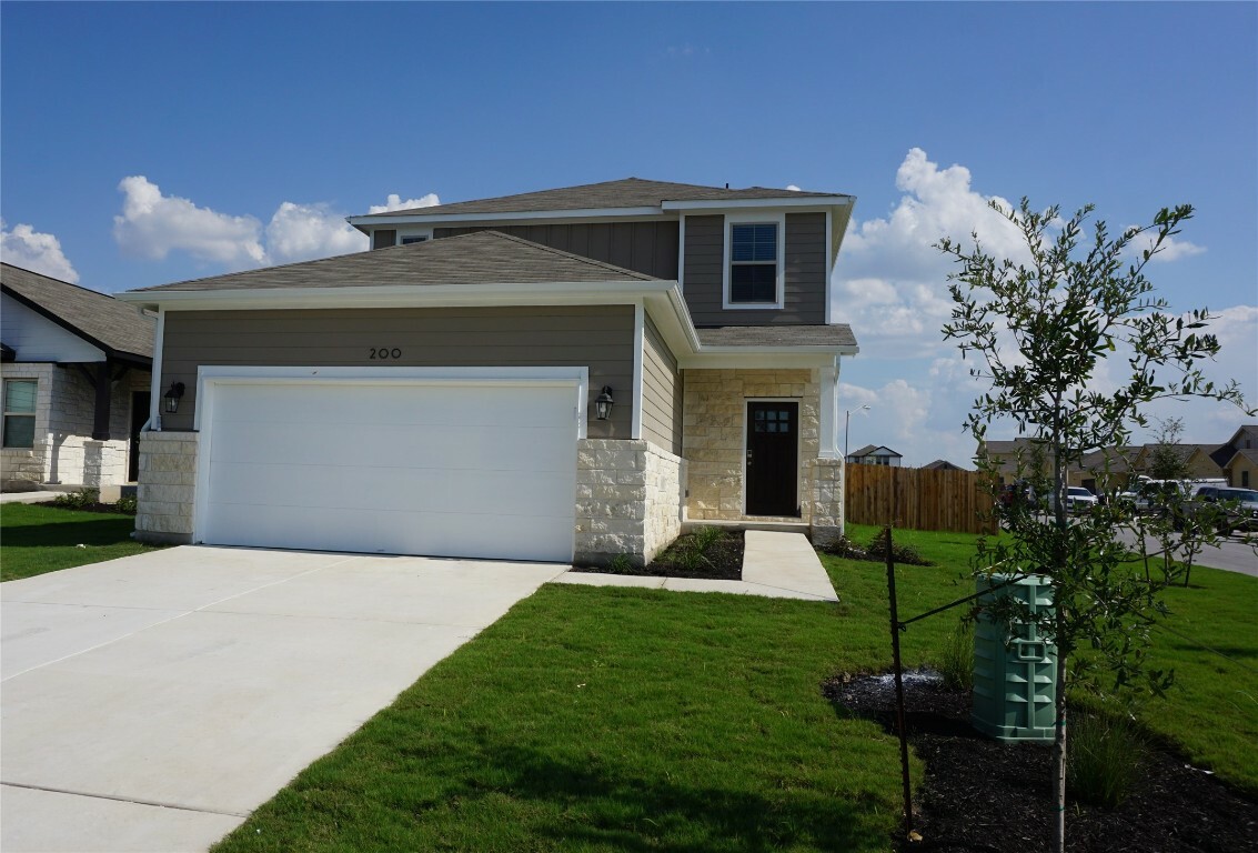 Property Photo: 200 Wild Wind Trail TX 76537