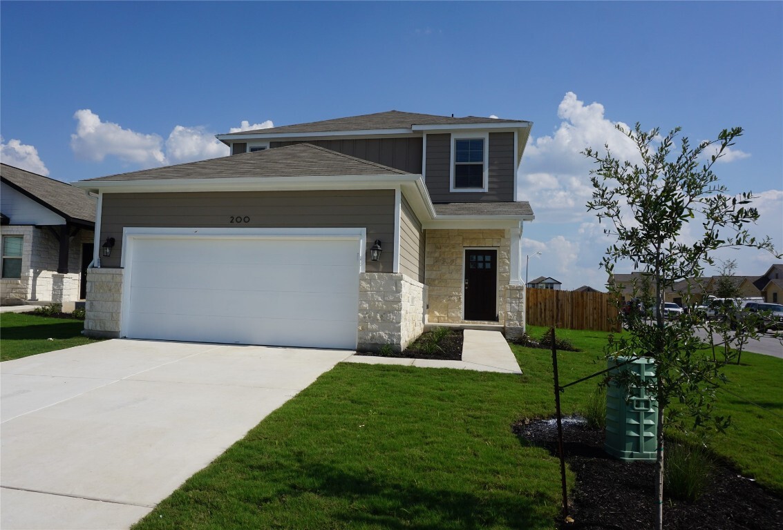 Property Photo: 200 Wild Wind Trail TX 76537