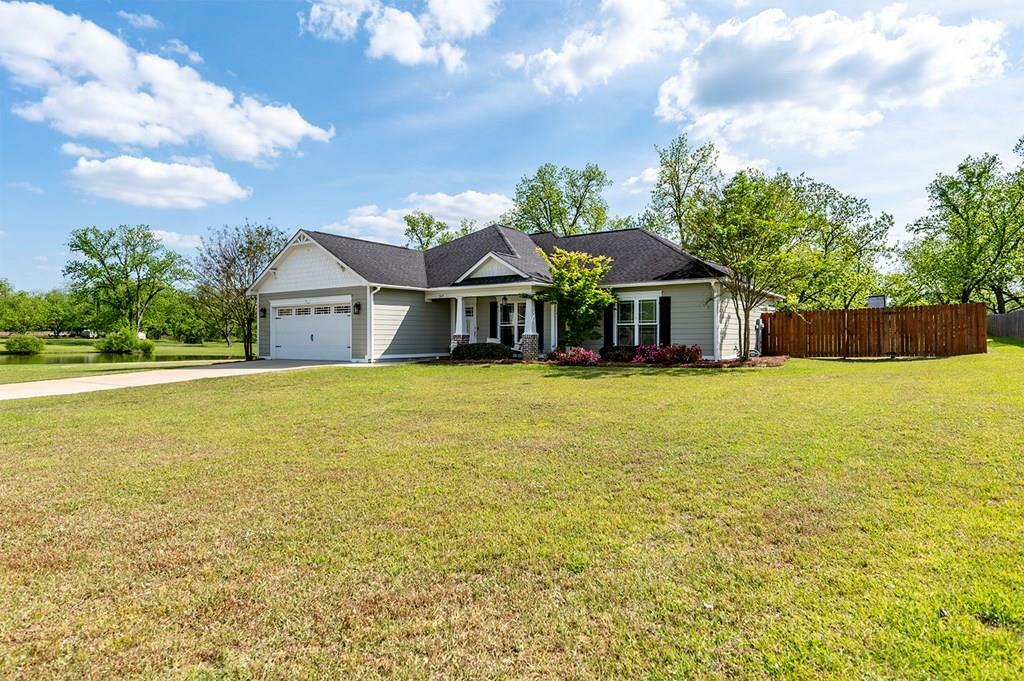 Property Photo: 317 W Buck Run Drive GA 31763