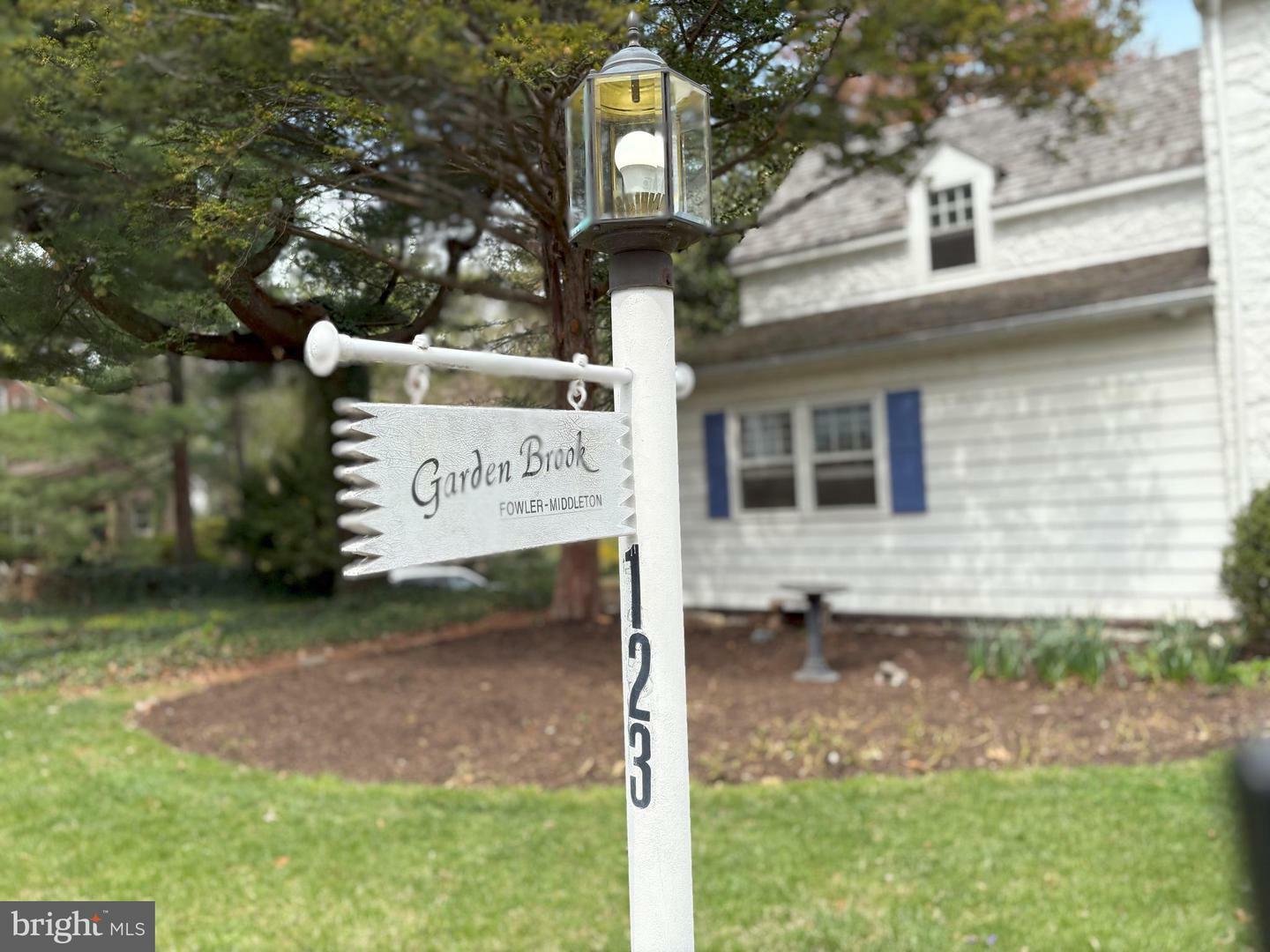 Property Photo: 123 Waverly Road PA 19095