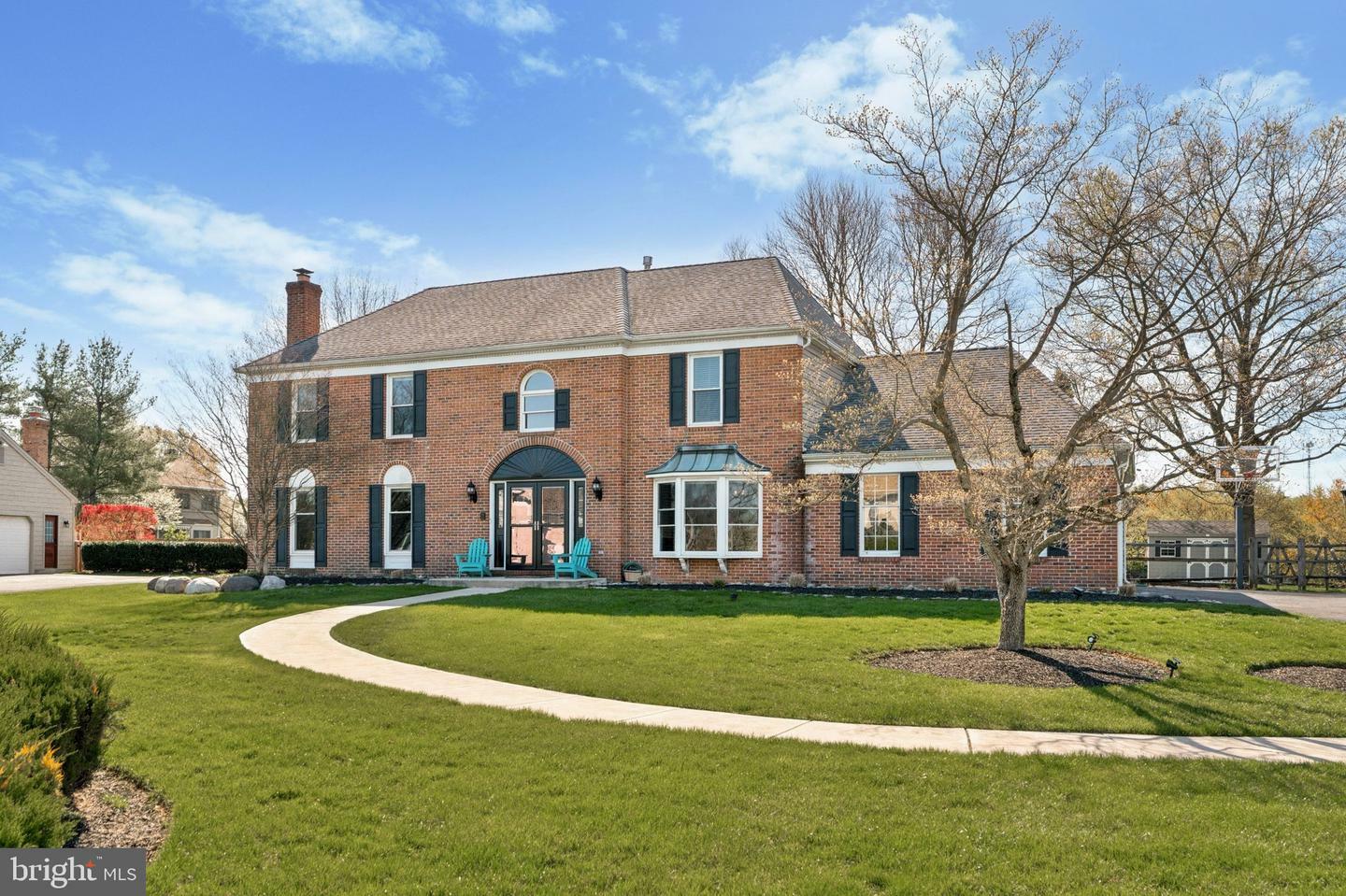 Property Photo: 704 Eastwind Circle PA 19025