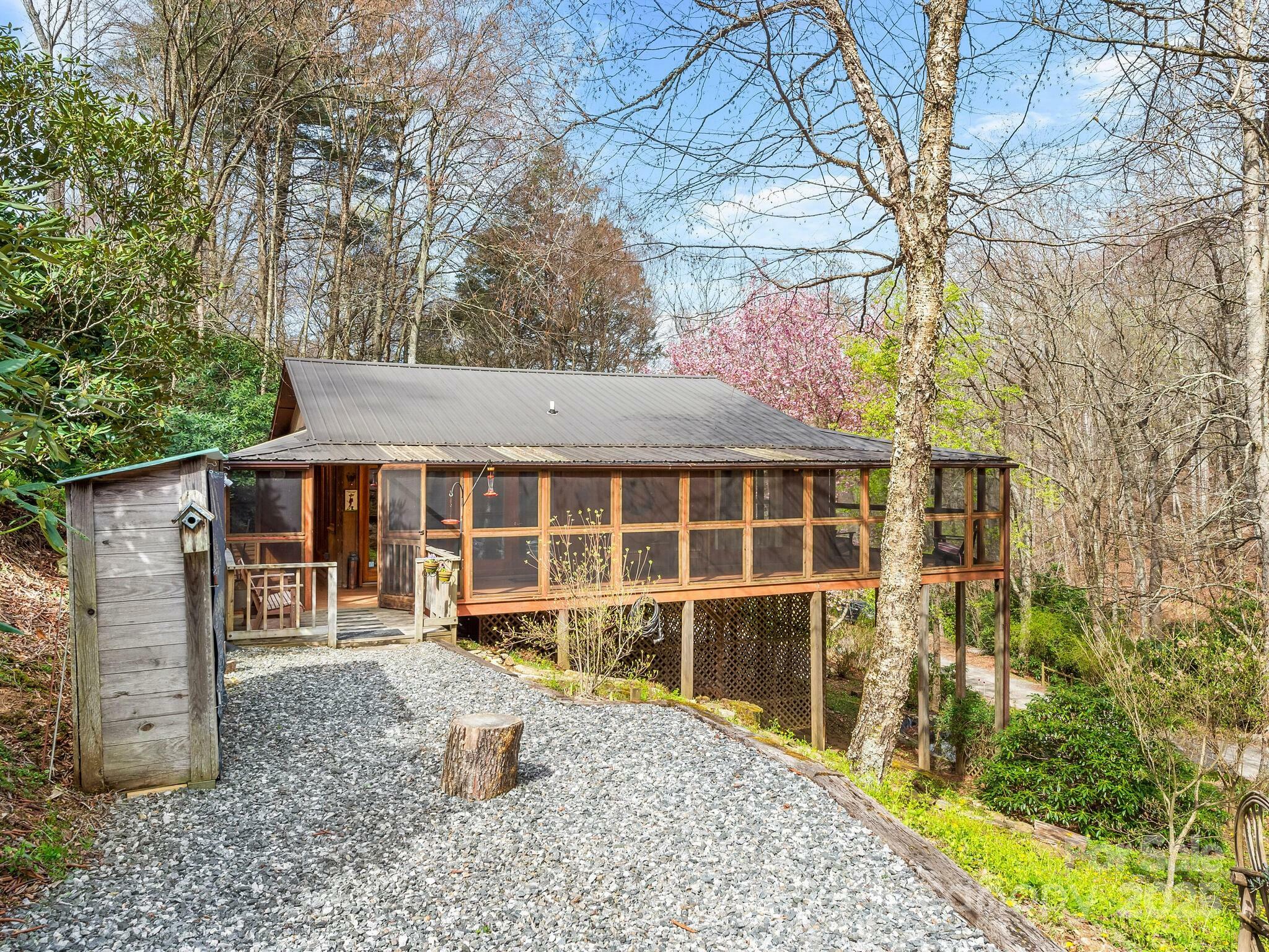 Property Photo: 70 Fox Run NC 28743
