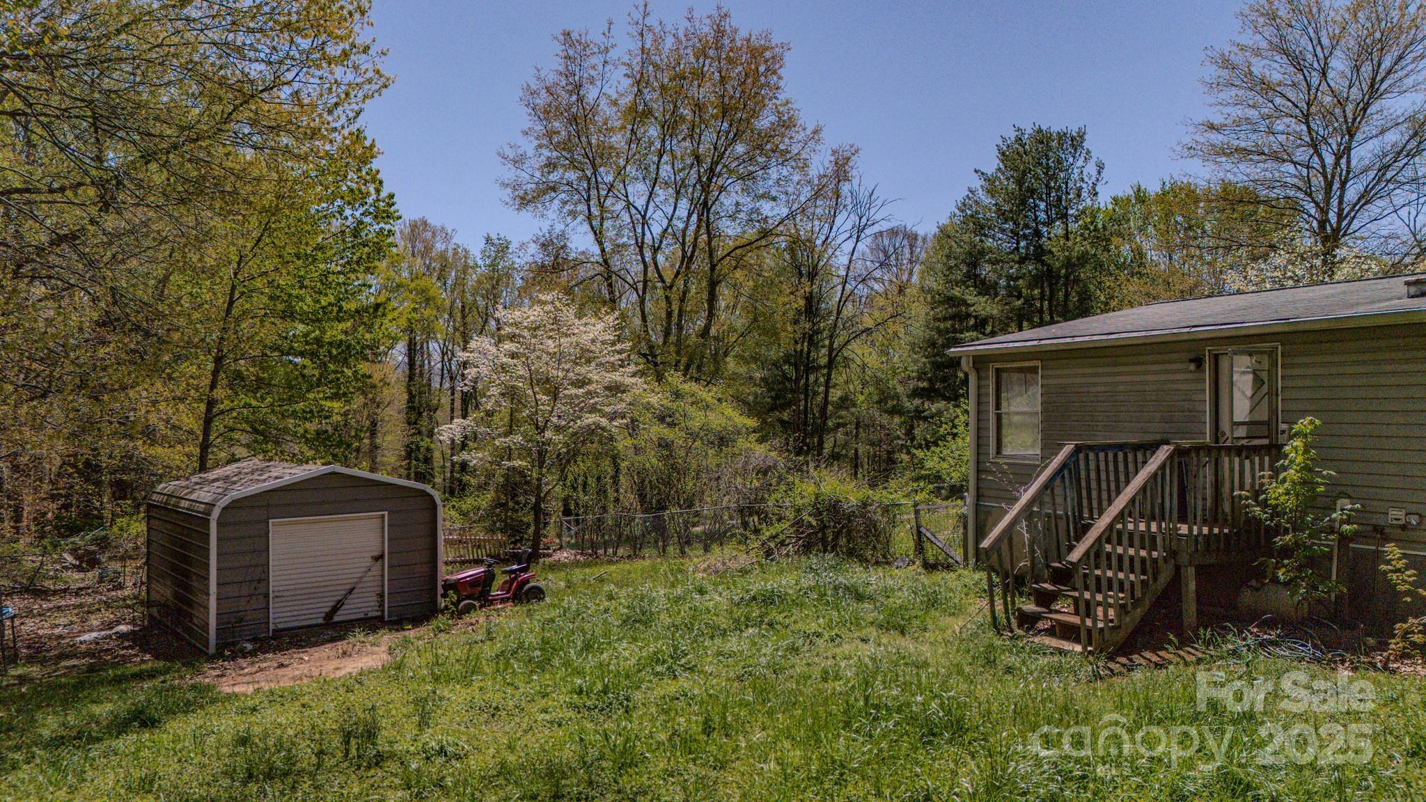 Property Photo: 19 Blackberry Lane 42 NC 28715