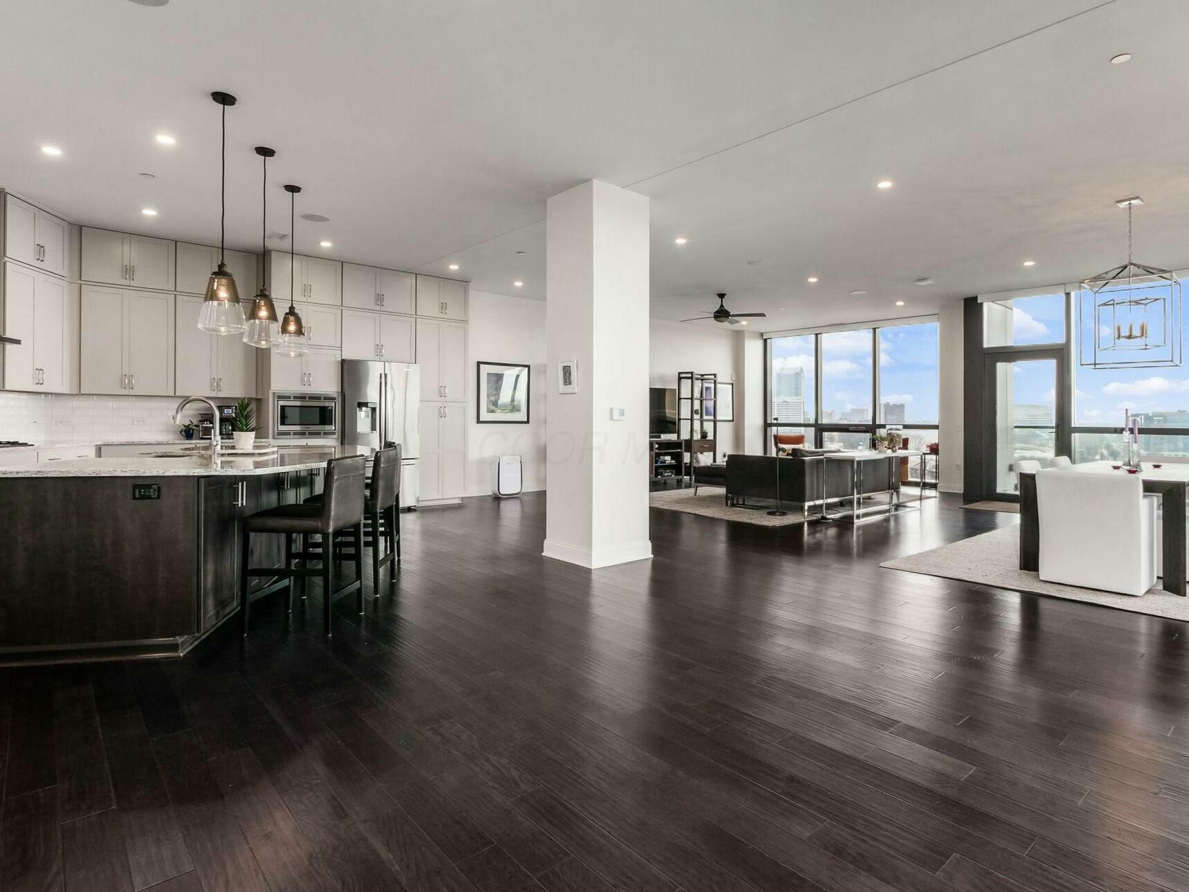 Property Photo: 250 W Spring Street OH 43215