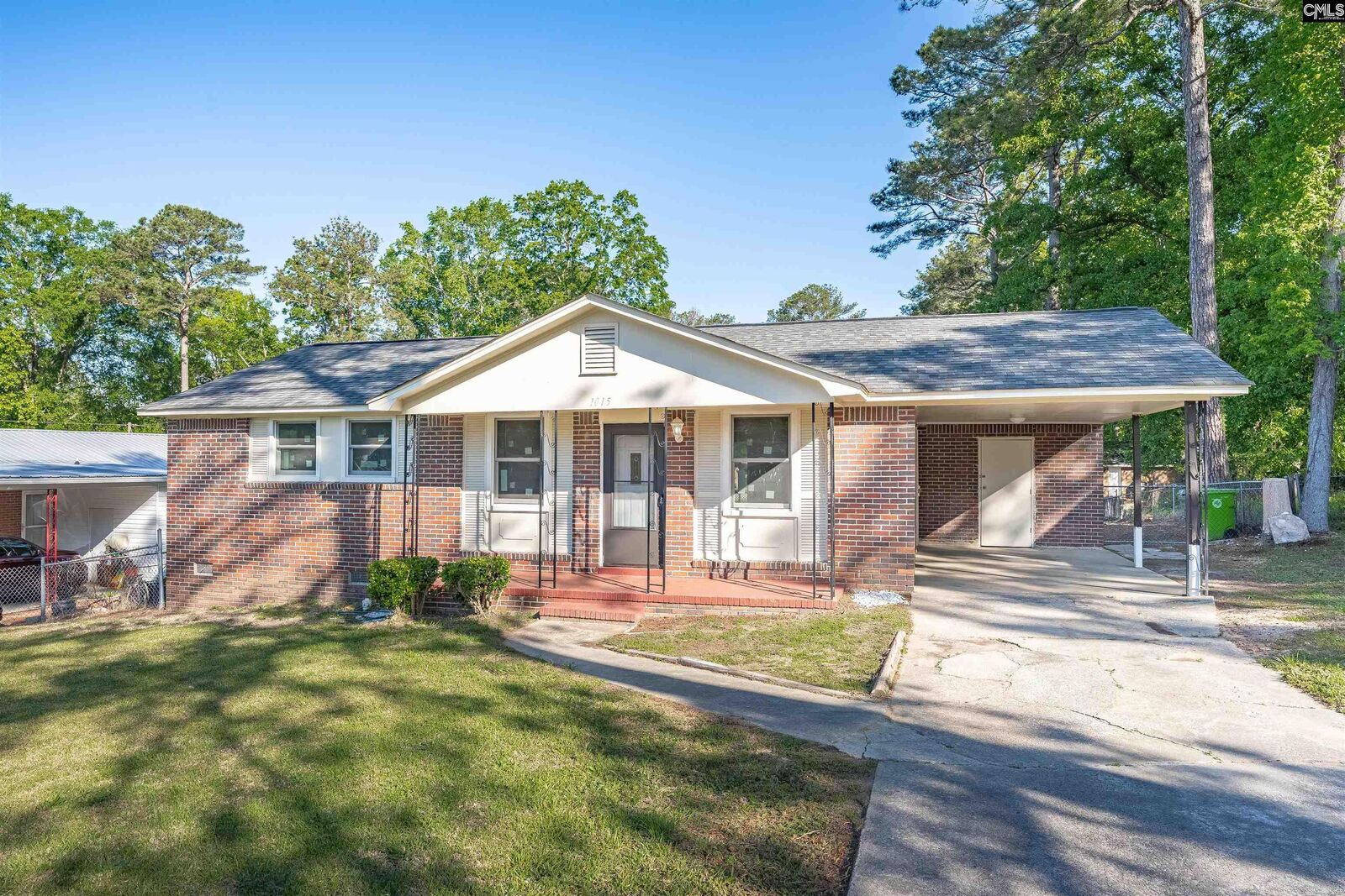 Property Photo:  1015 Mandel  SC 29210 