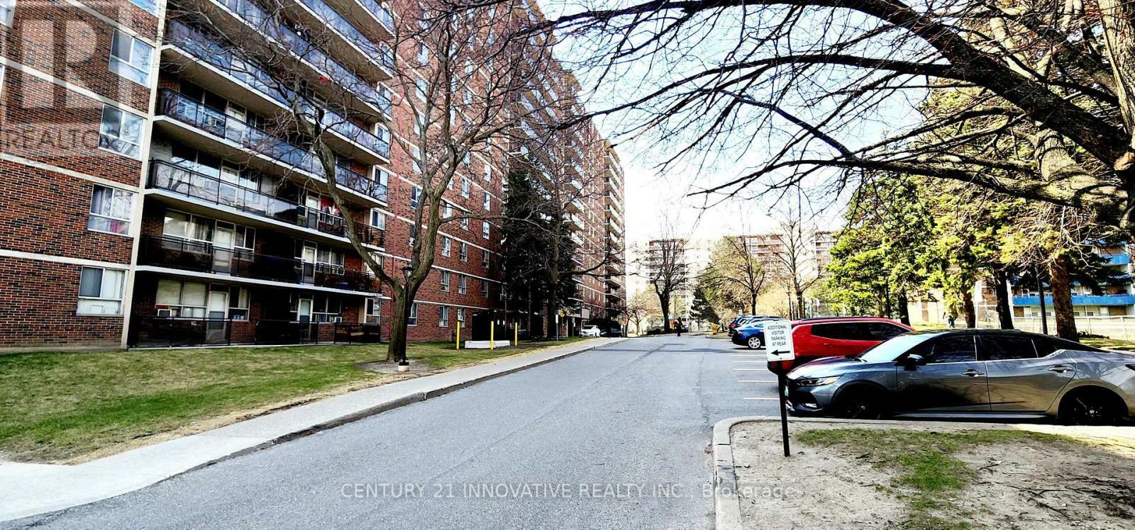 Property Photo: 1950 Kennedy Road 405 ON M1P 4S9