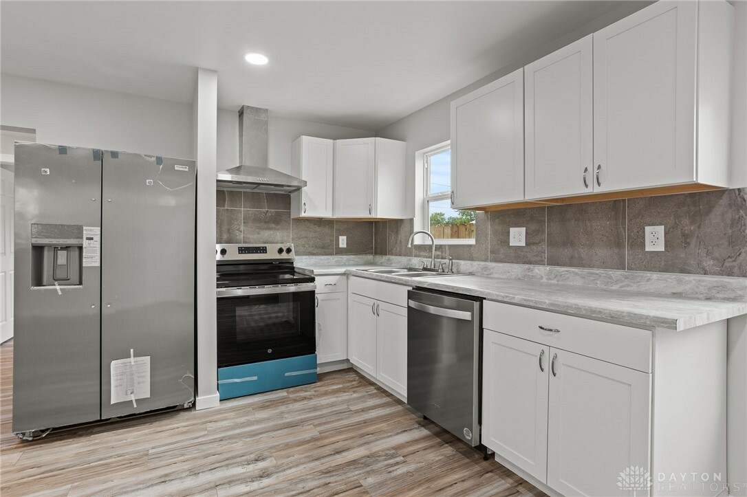 Property Photo:  1517 Parker Street  OH 45503 
