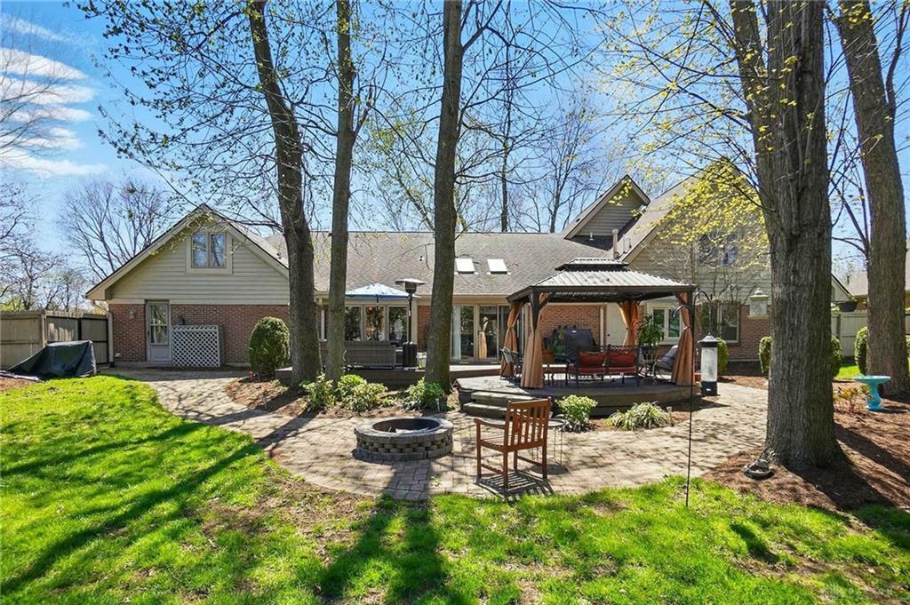Property Photo:  1399 Quaker Way  OH 45458 