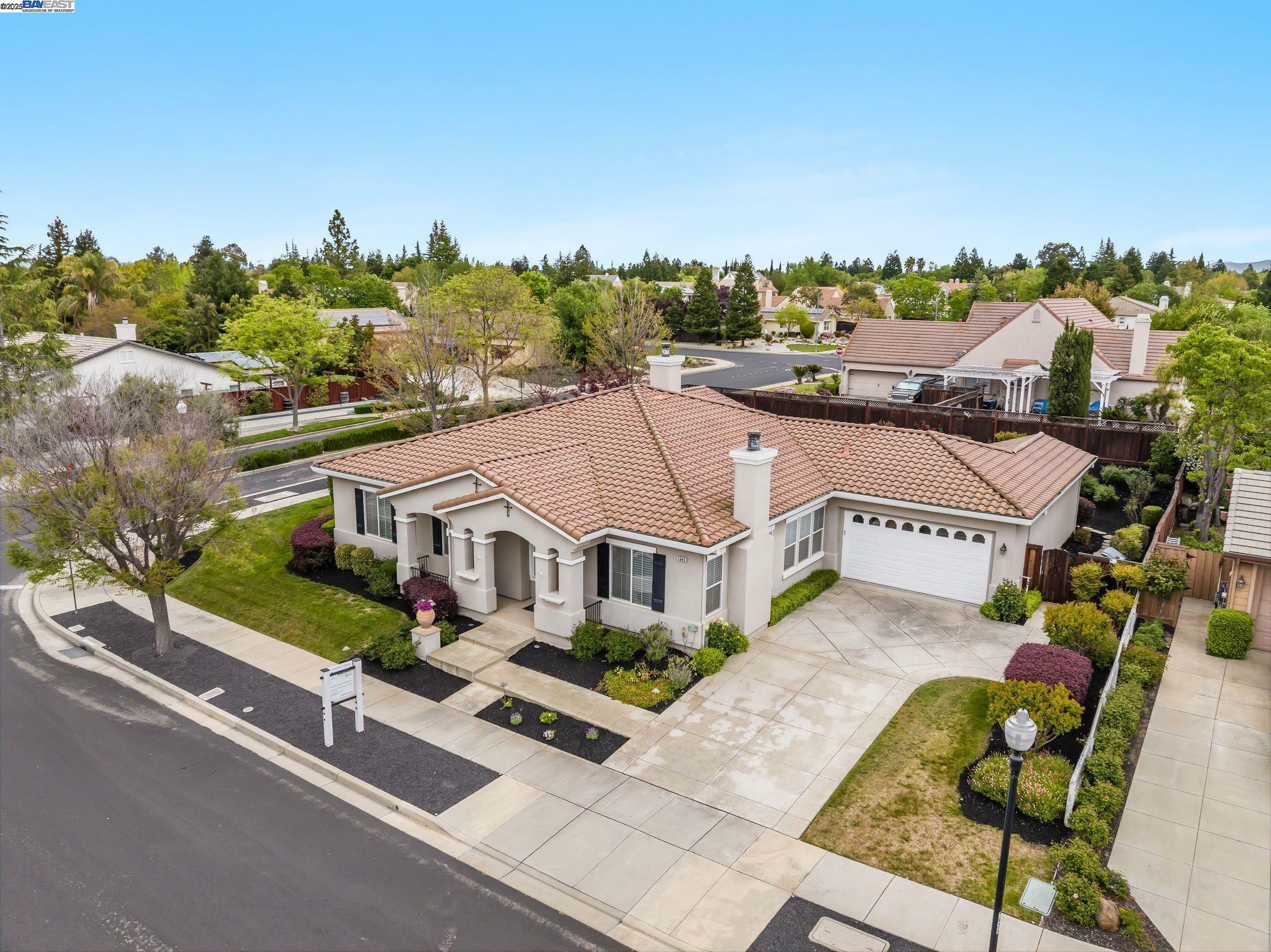 Property Photo: 1646 Cascina Ct CA 94550