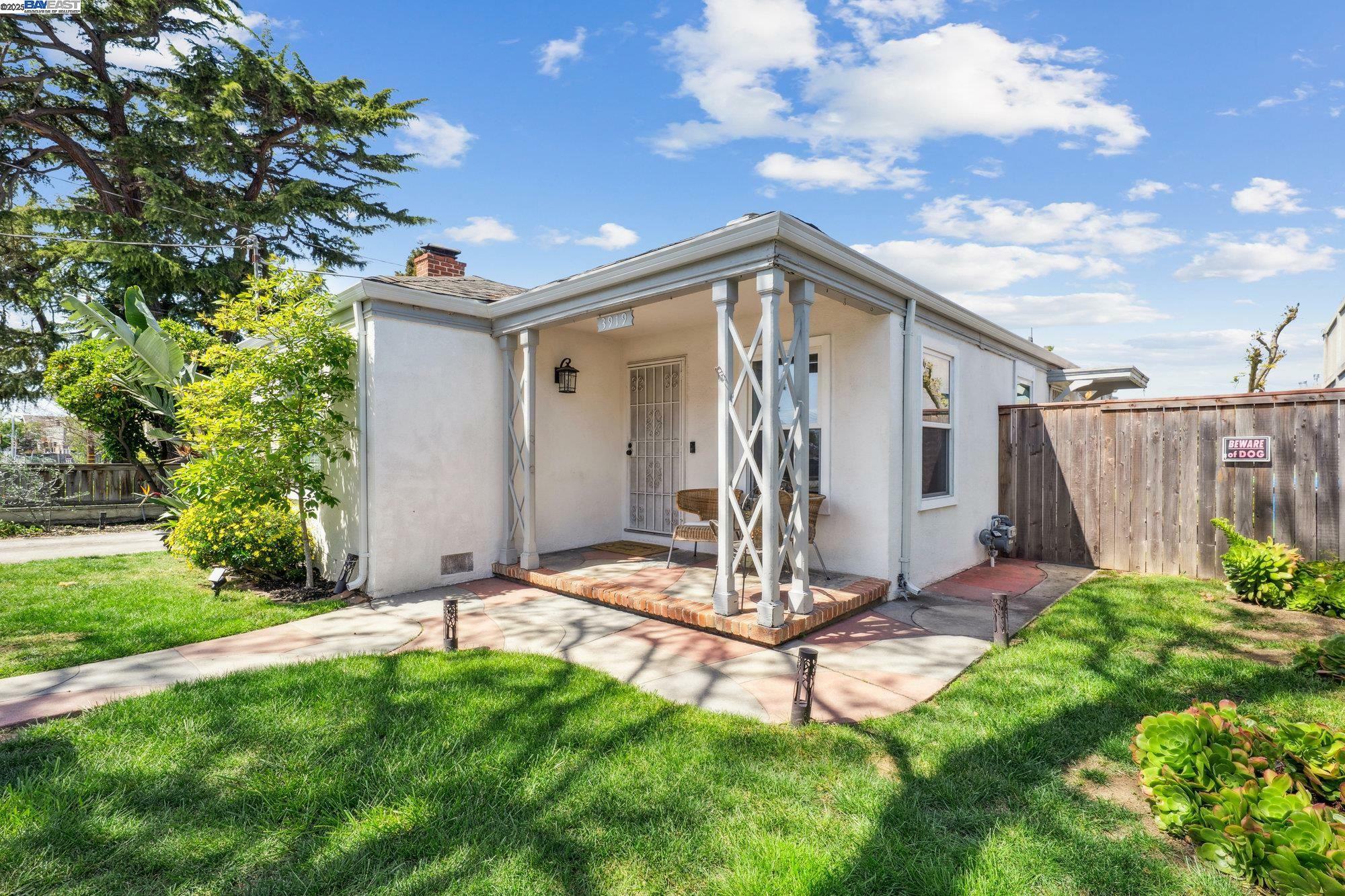 Property Photo: 3919 Smith St CA 94587