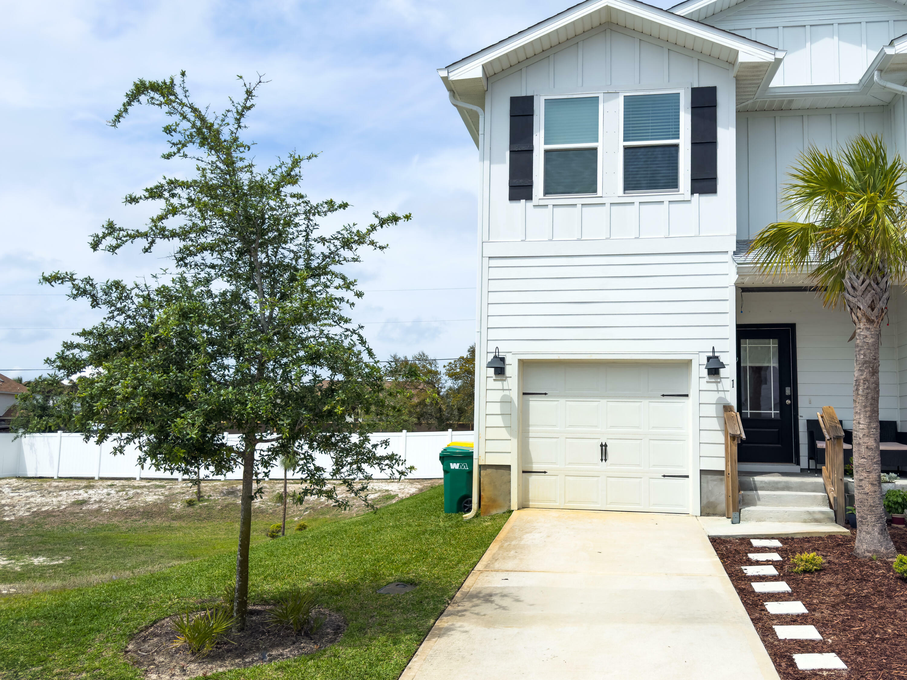 Property Photo: 1 Renea Cove FL 32541