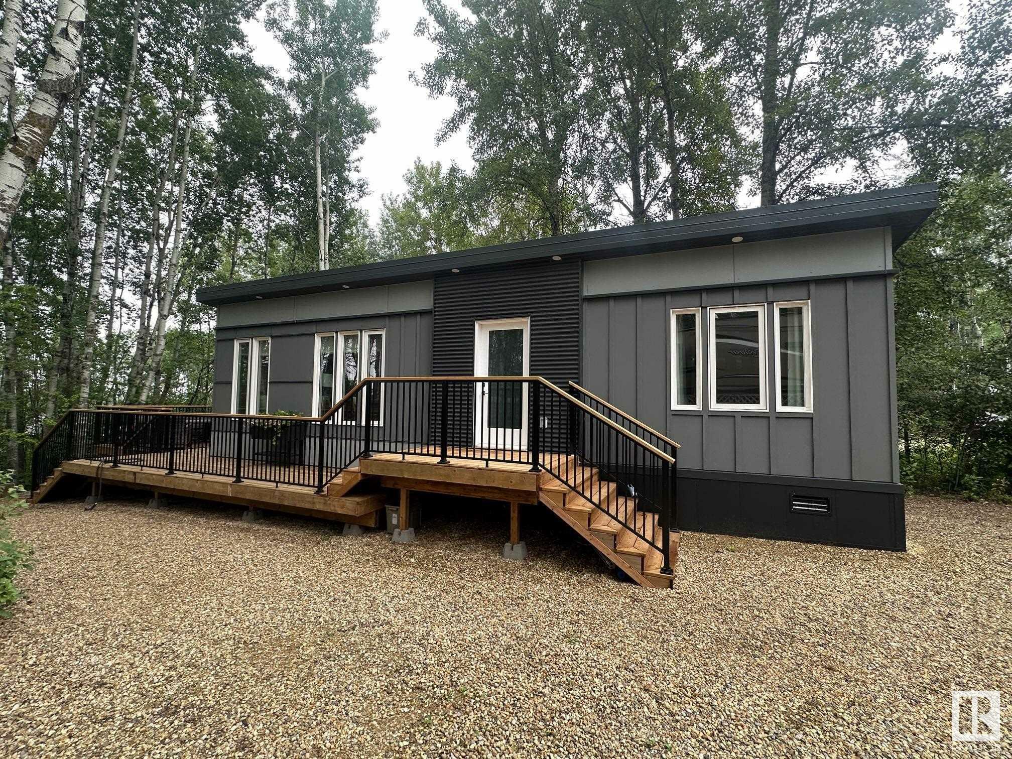 Property Photo: 53509 Rge Rd 60 417 AB T0E 0N0