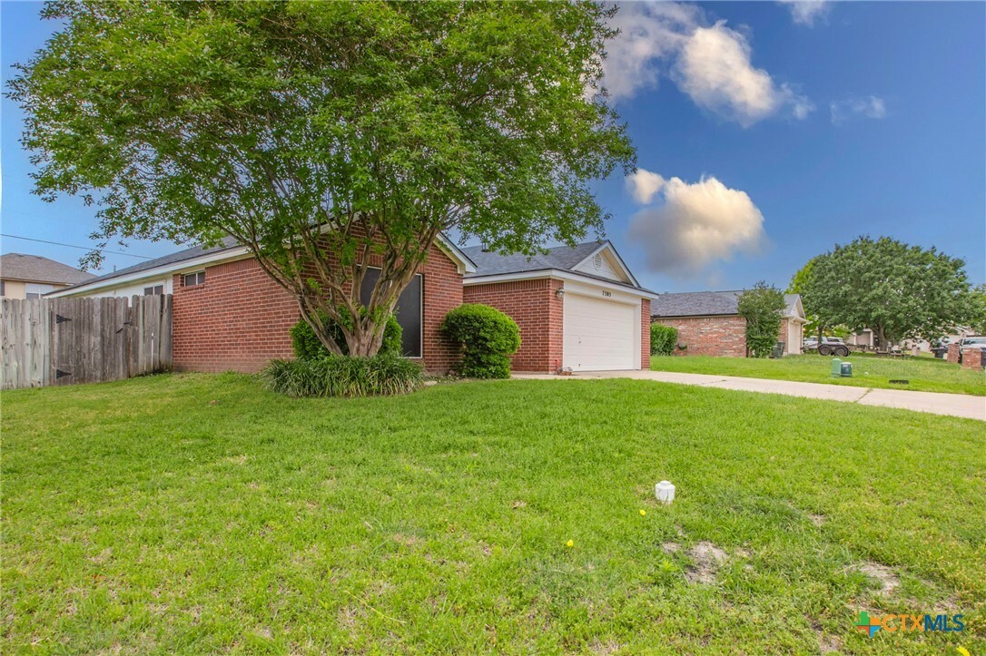 Property Photo: 7305 Galleta Court TX 76502