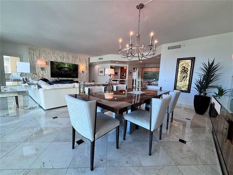 Property Photo: 2845 NE 9th St 605 FL 33304