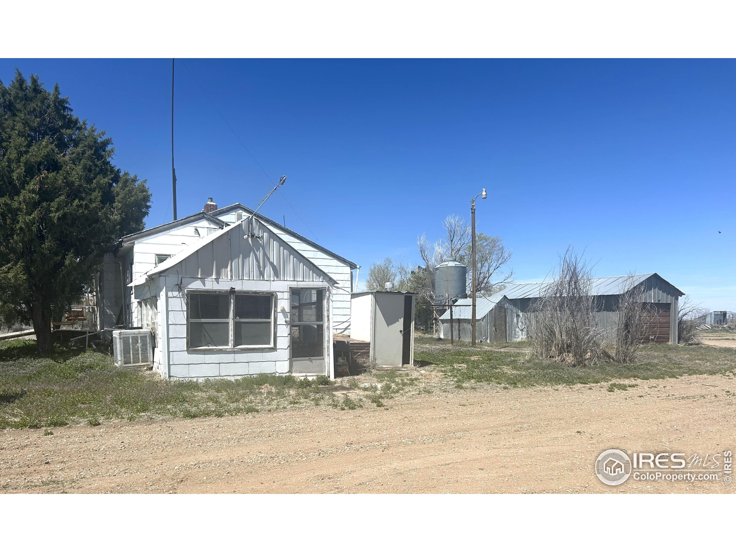 Property Photo:  6851 County Road 28  CO 80757 