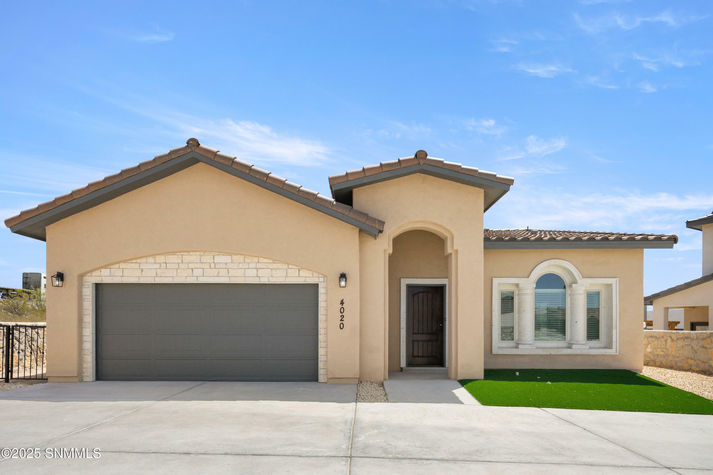 Property Photo: 4020 Lasso Lp NM 88005