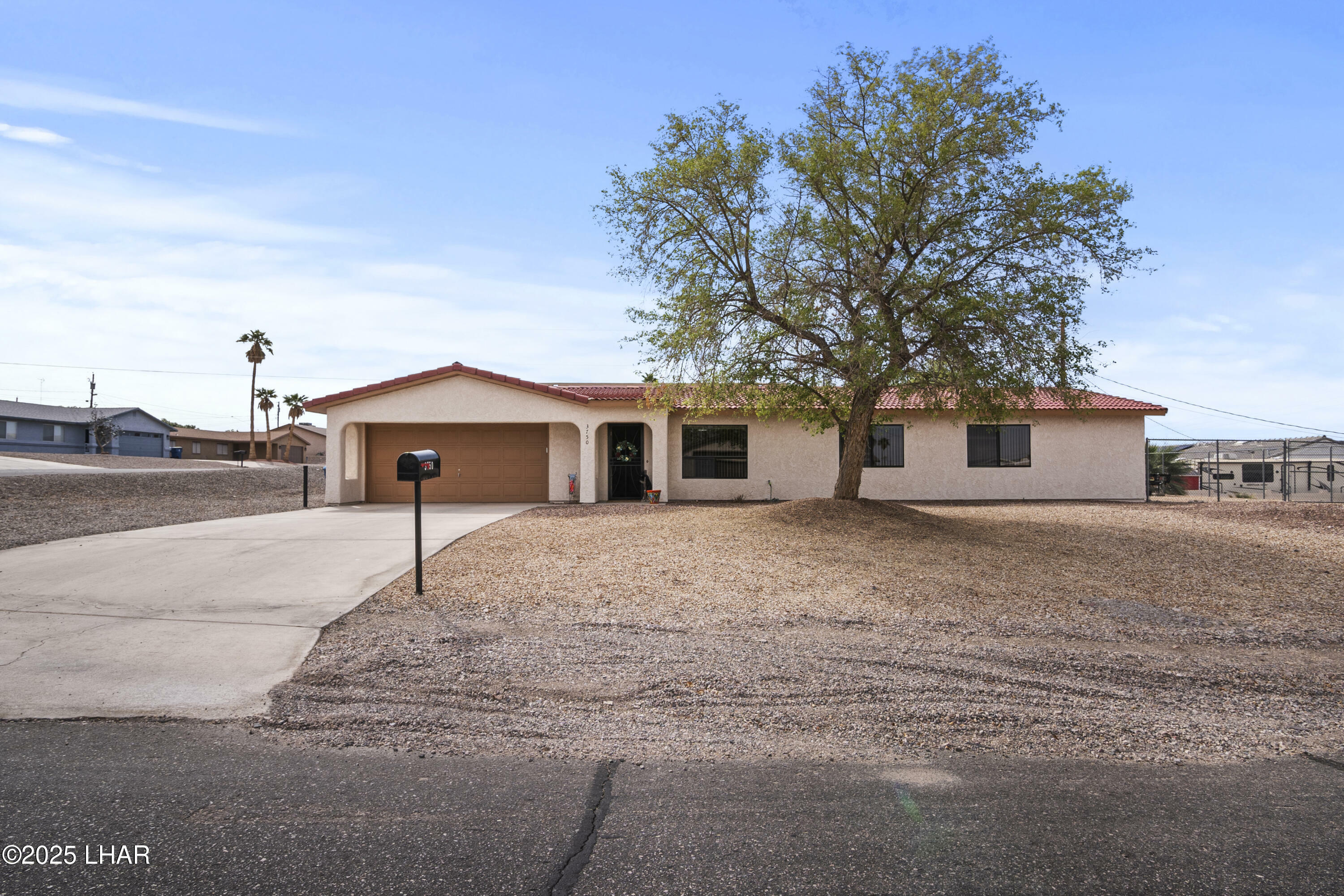 Property Photo: 3750 Churchill Dr AZ 86406