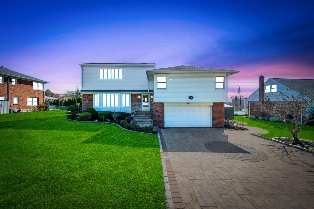 Property Photo: 34 Duke Drive NY 11040