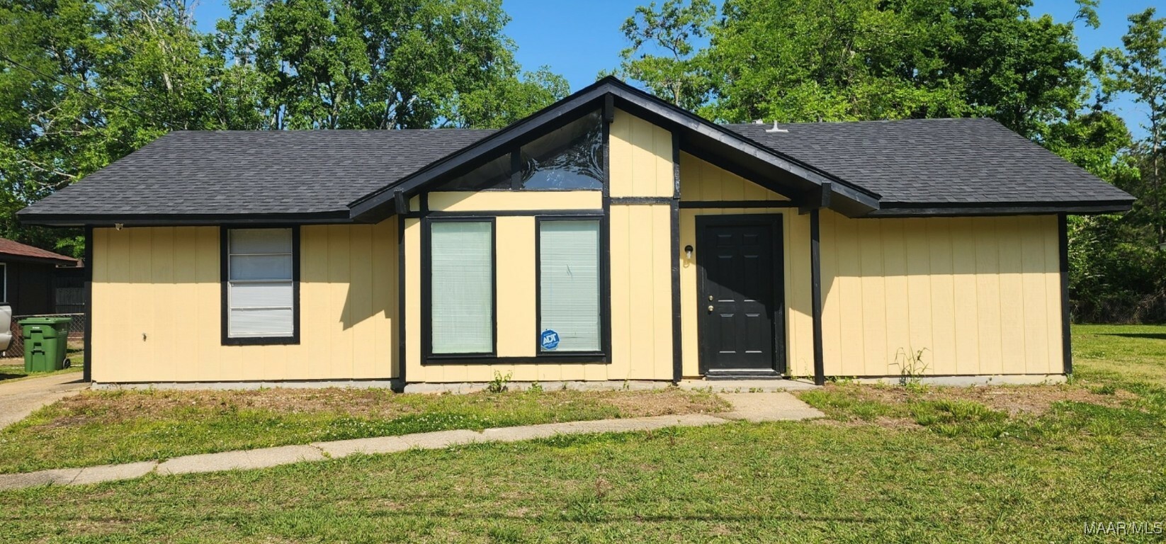 Property Photo: 6033 Oakleigh Road AL 36116