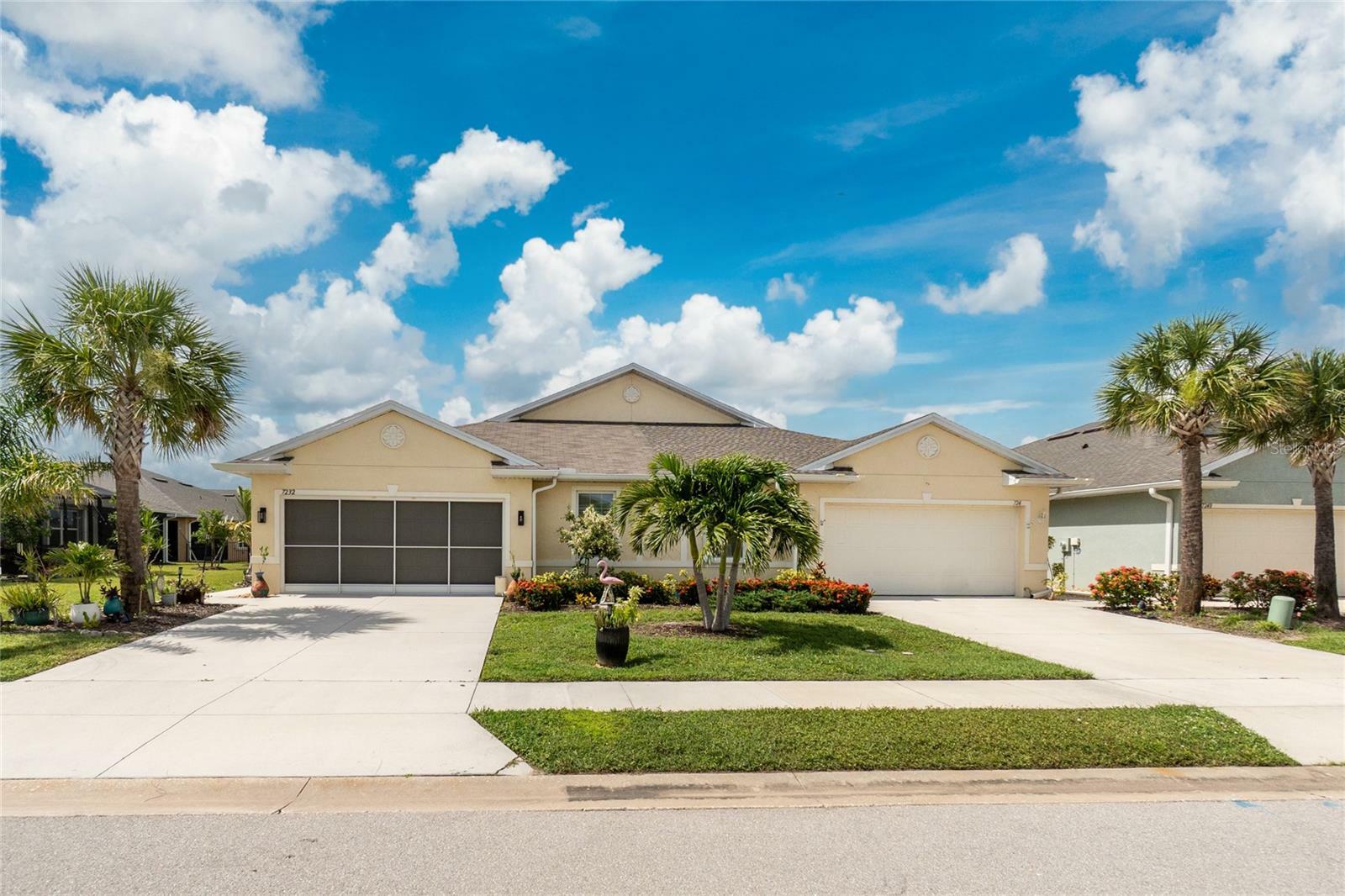 Property Photo: 7232 W Lenox Circle FL 33950