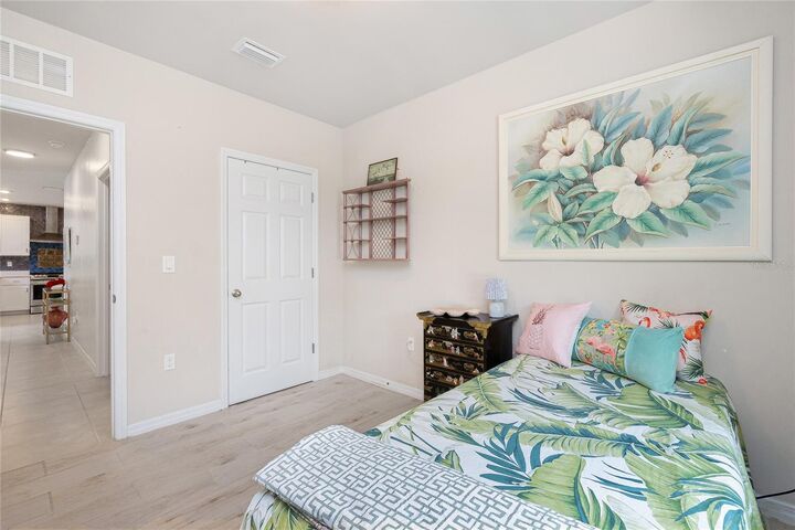 Property Photo:  7232 W Lenox Circle  FL 33950 