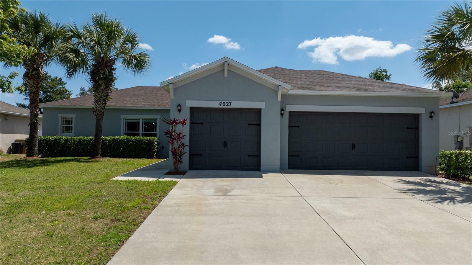 Property Photo:  4027 Marina Isle Drive  FL 34746 