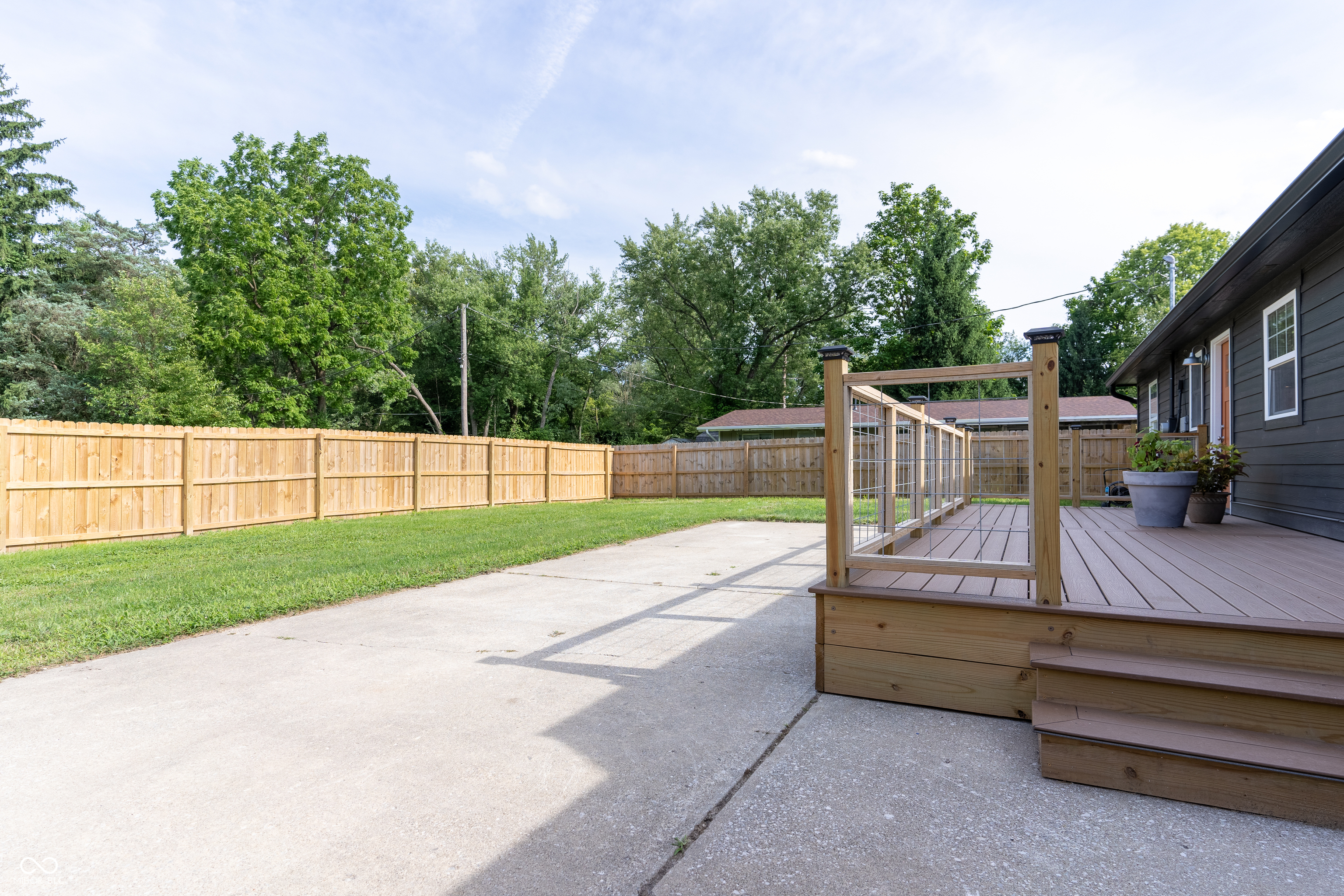 Property Photo: 6555 Michigan Road IN 46268