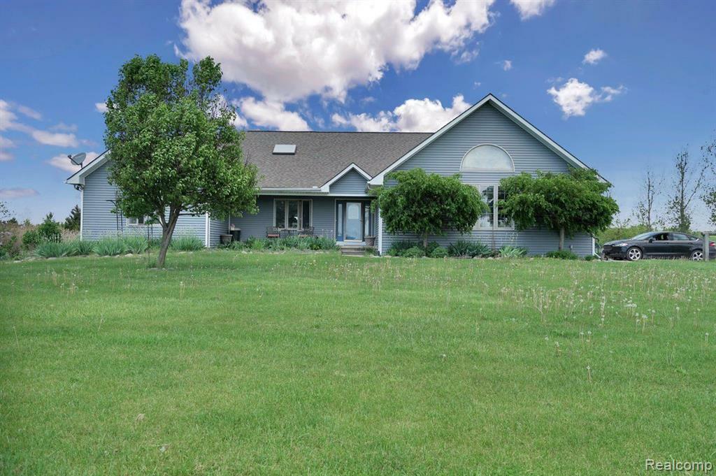 Property Photo: 8322 N Short Road MI 48063 3219