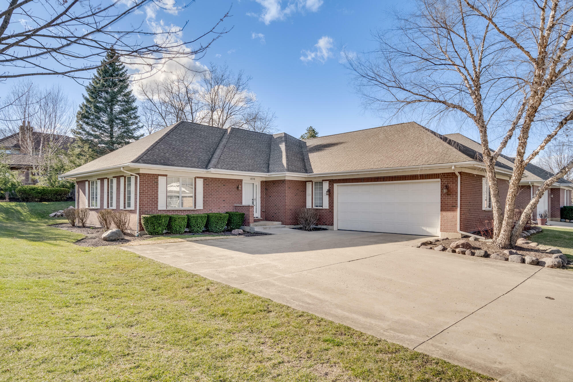 1696 30th Ct  Kenosha WI 53144 photo